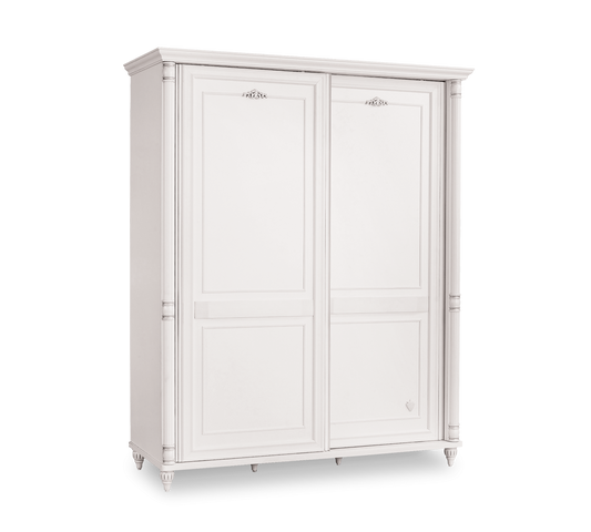 Romantischer Schiebeschrank