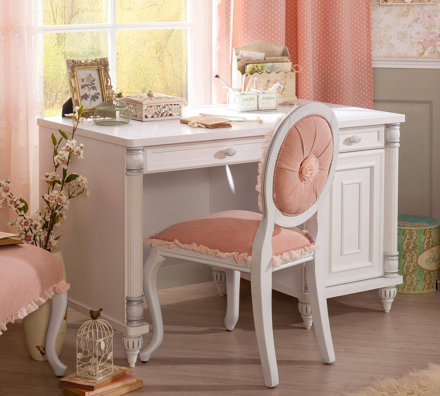 Bureau d'étude romantique