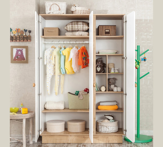 Natura Baby 3-türiger Kleiderschrank