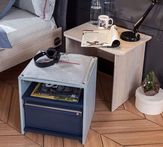 Trio Nachttisch mit Regal