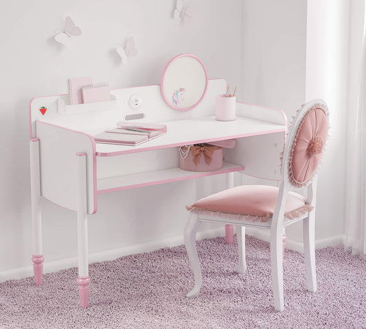 Schreibtisch im Prinzessin-Stil