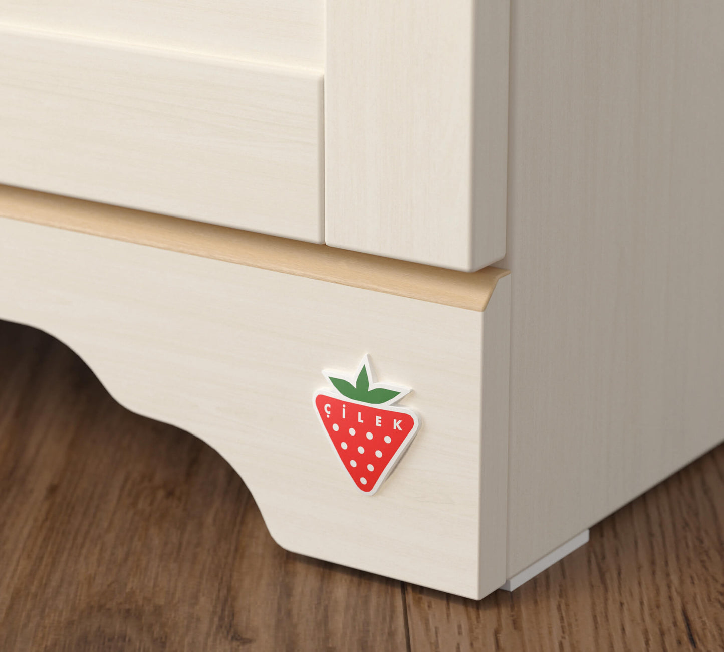 Flora (Neu) 3-türiger Kleiderschrank