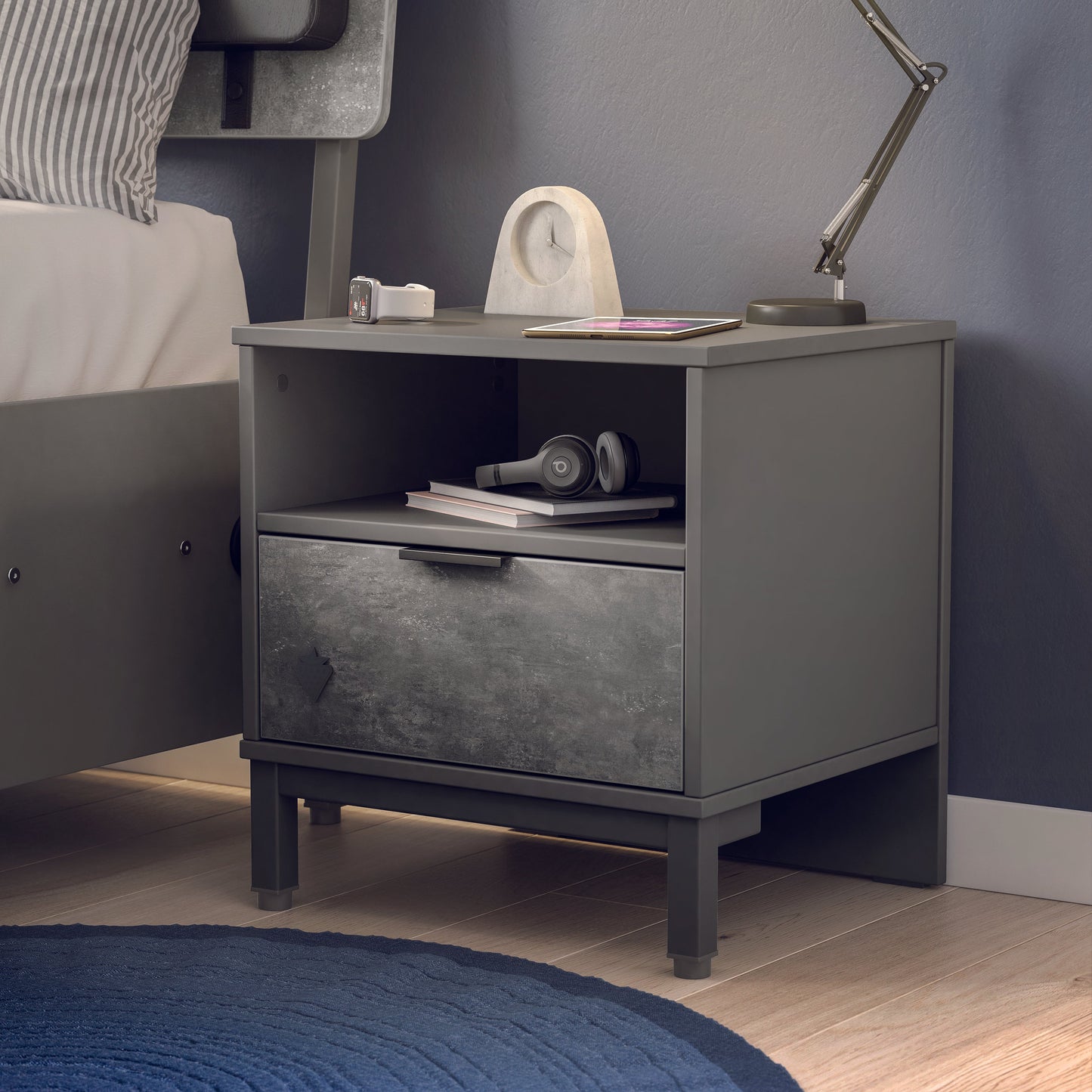 Space Grey Nachttisch