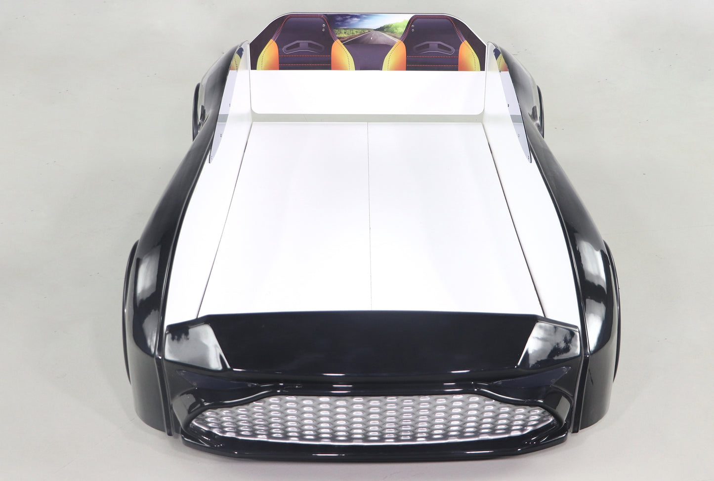 Einzelbett in Form eines ASTON-Sportwagens in Schwarz, inklusive Matratze.