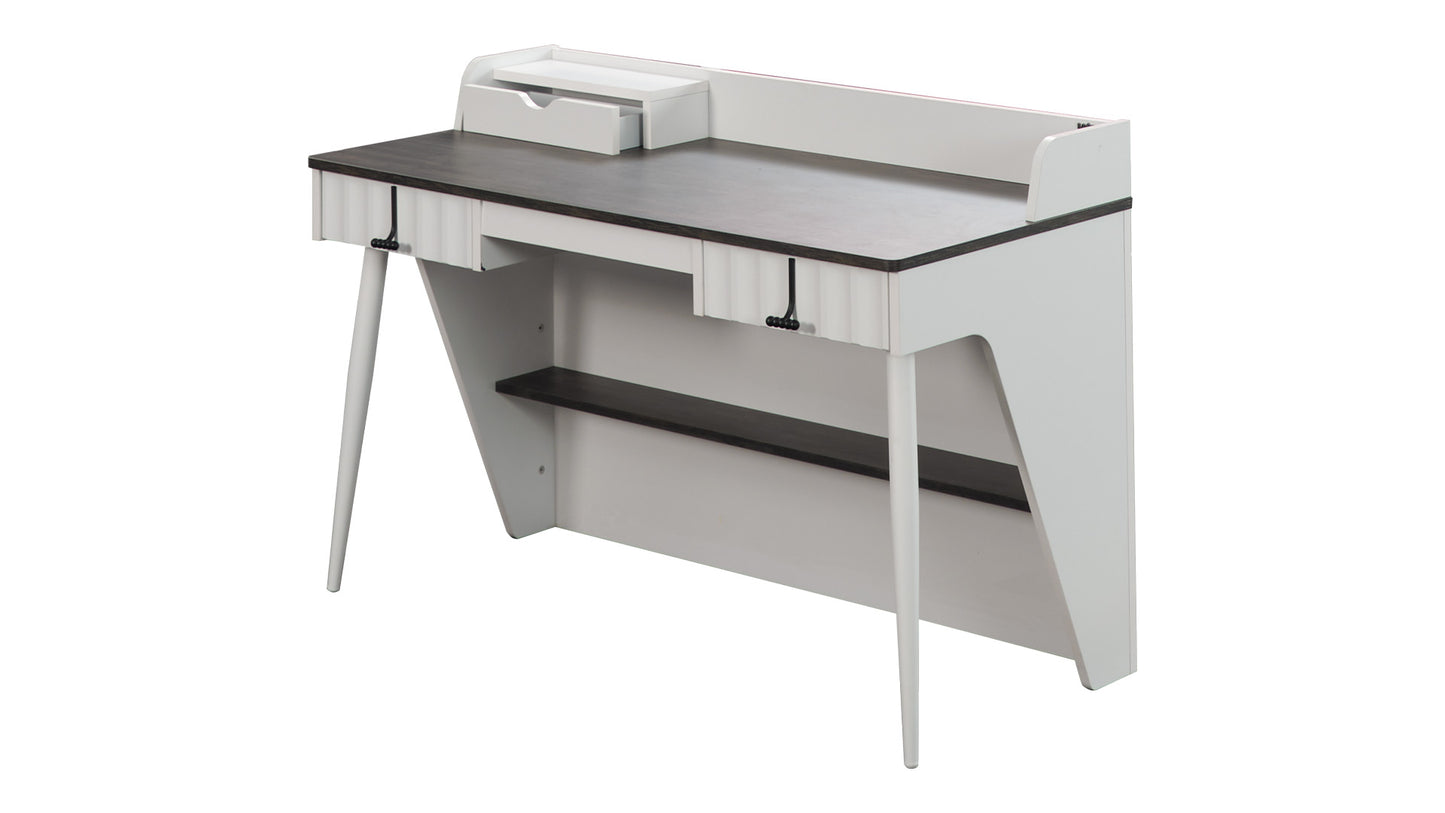 Komplettes „cooles“ Jungenschlafzimmer im modernen Stil in Schwarz und Weiß.