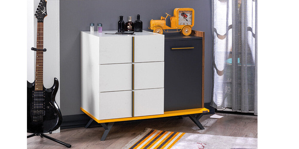 Komplettes Kinderzimmer „Halley“ im dynamischen Stil in Grau, Weiß, Gelb und Naturholz.