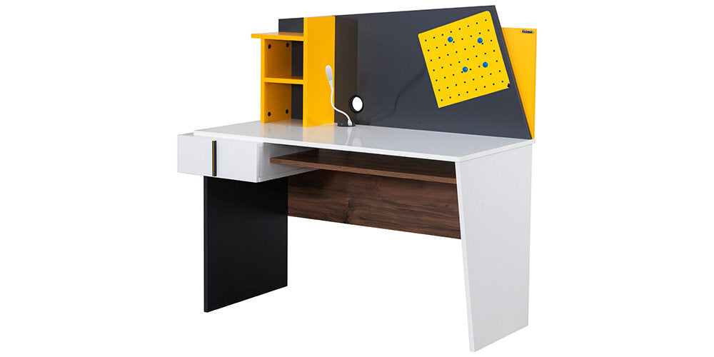Komplettes Kinderzimmer „Halley“ im dynamischen Stil in Grau, Weiß, Gelb und Naturholz.