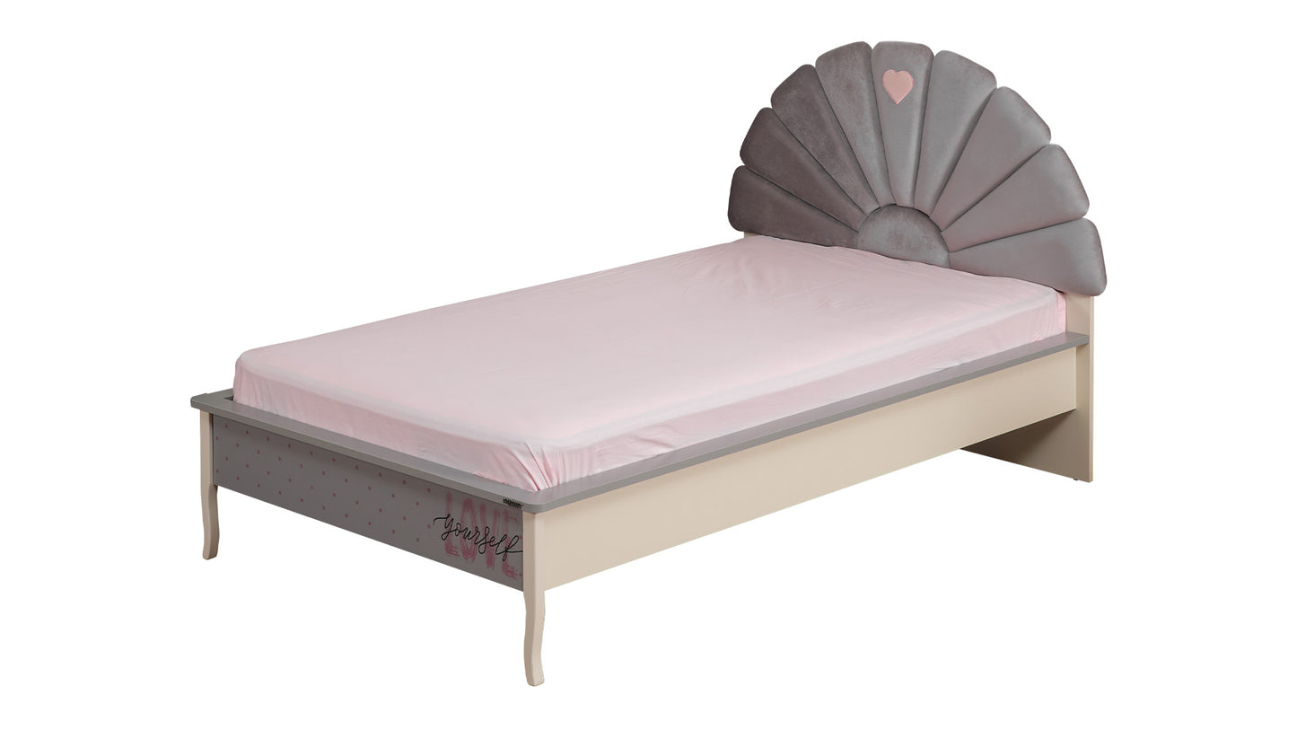 Komplettes Schlafzimmer für Mädchen im romantischen Stil „Juliet“ in Grau und Creme.