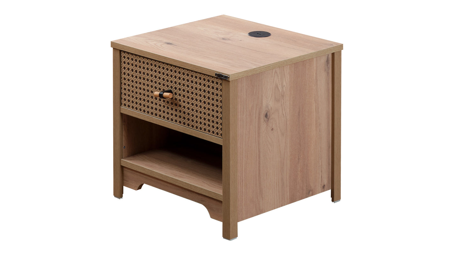 Cameretta completa per ragazzi "Latte" stile classico e naturale color legno chiaro.