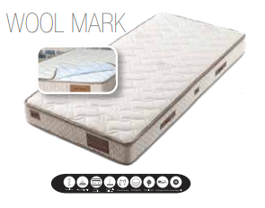 Komplettes klassisches Schlafzimmer für Mädchen „Oyku“ in Weiß, Rosa und hellem Holz mit dreitürigem Kleiderschrank.