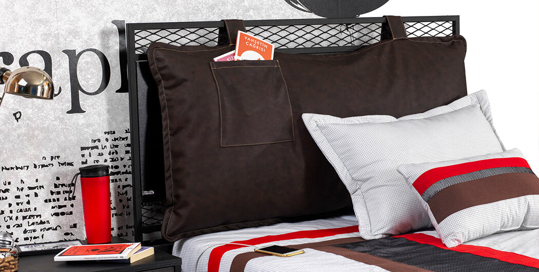 Cameretta completa per ragazzo "Polo" con letto una piazza e mezzo grigio antracite e grigio chiaro.
