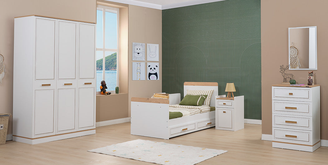 Cameretta da neonata/o "Rixos" bianca e color legno stile classico con letto evolutivo.