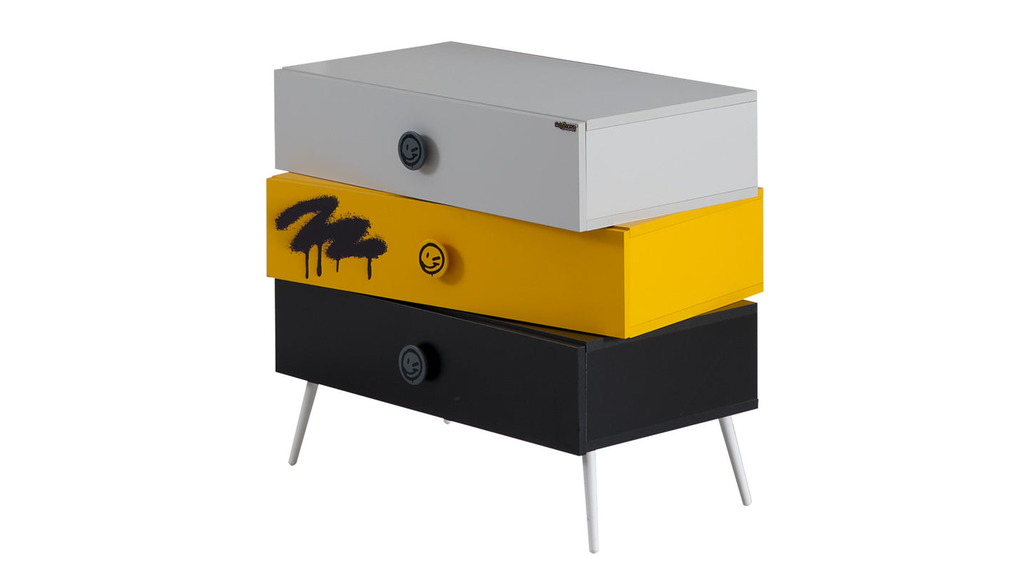 Cameretta completa per ragazzi "Skate" stile stravagante e divertente colore nero, giallo e grigio con armadio 4 ante.