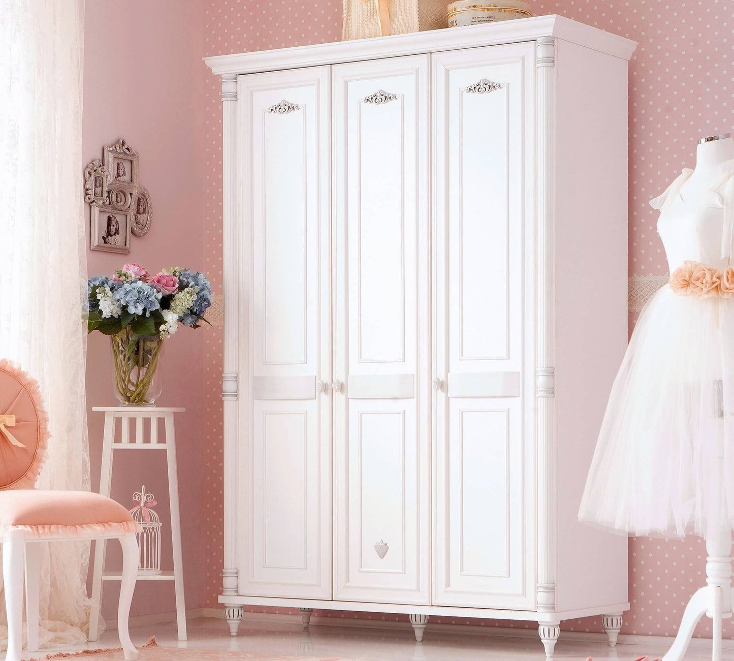 Armoire romantique 3 portes