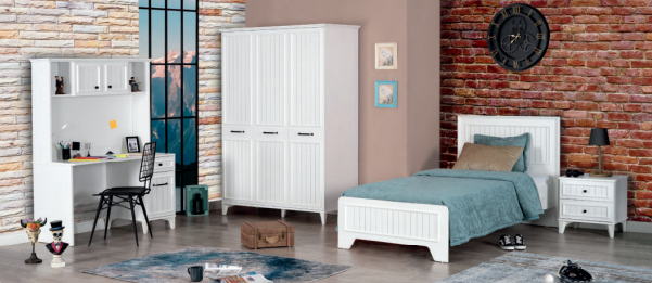 Chambre complète de garçon "Moda" de couleur blanche avec armoire à trois portes.