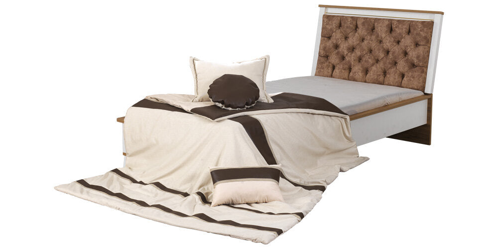 Cameretta completa classica per ragazza "Nuovo Sogno" con letto ad una piazza e mezza colore bianco, legno e particolari oro..