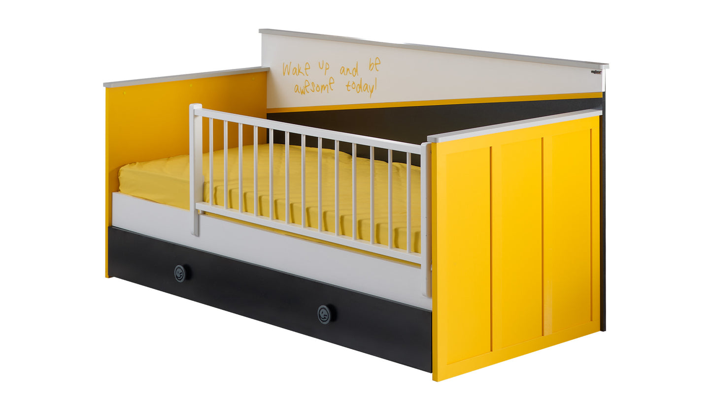 Cameretta completa  per bambini "Skate" stile stravagante e divertente colore nero, giallo e grigio con divano letto.